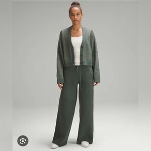 Lululemon Scuba Mid-Rise Wide-Leg Pant Full Length